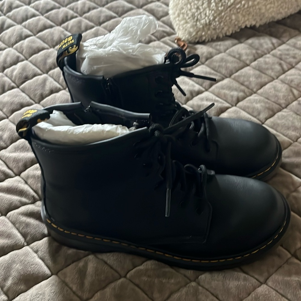 Like new Dr Martens